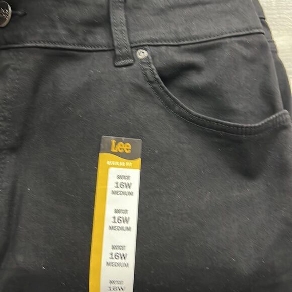 Lee Plus Regular Fit Bootcut Mid Rise Black Jeans NWT size 16W - Picture 13 of 13